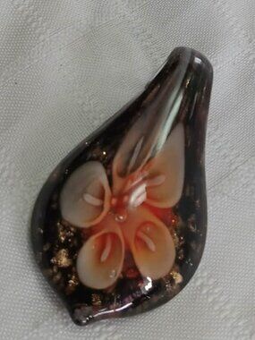2 Lampwork Pendants : a big one with Gold Sand Swirls and a little green one